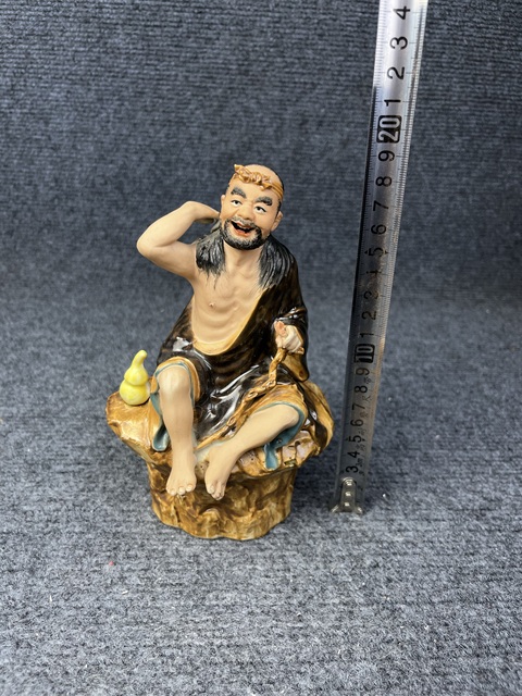 古玩陶瓷八仙人物塑像拍賣，當前價格1888元