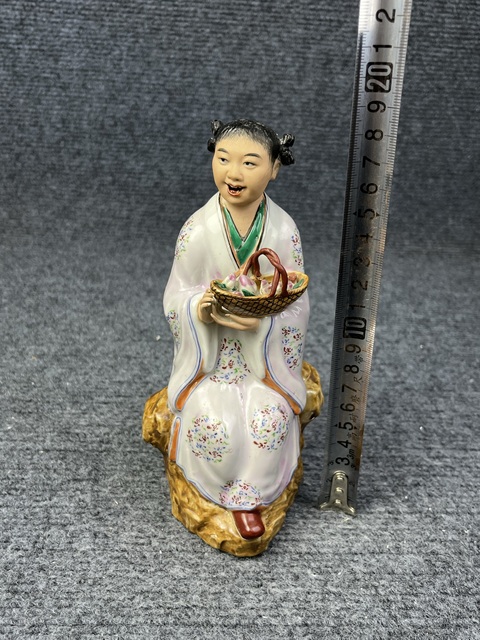 古玩陶瓷八仙人物塑像拍賣，當前價格2388元