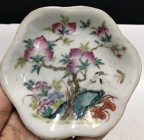 古玩陶瓷清晚·粉彩九桃鶴壽圖花口小供盤拍賣,當前價格3699元
