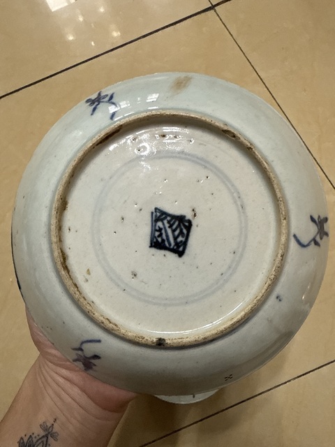 古玩陶瓷粉彩盤真品鑒賞圖