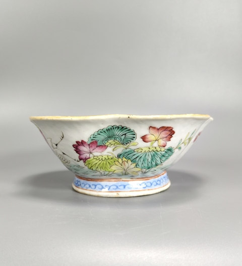 古玩陶瓷清同治-粉彩松石綠釉一路連科紋花口貢碗拍賣，當前價格2699元