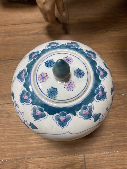 古玩陶瓷花鳥紋冬瓜罐真品鑒賞圖
