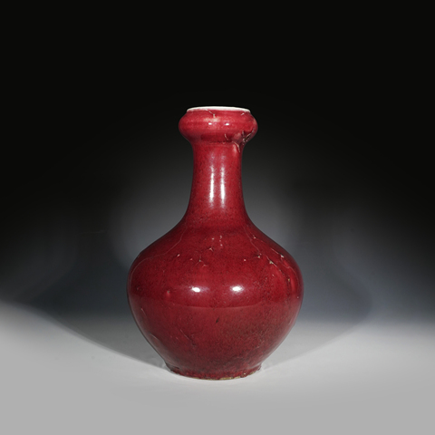 古玩陶瓷紅釉蒜頭瓶真品鑒賞圖