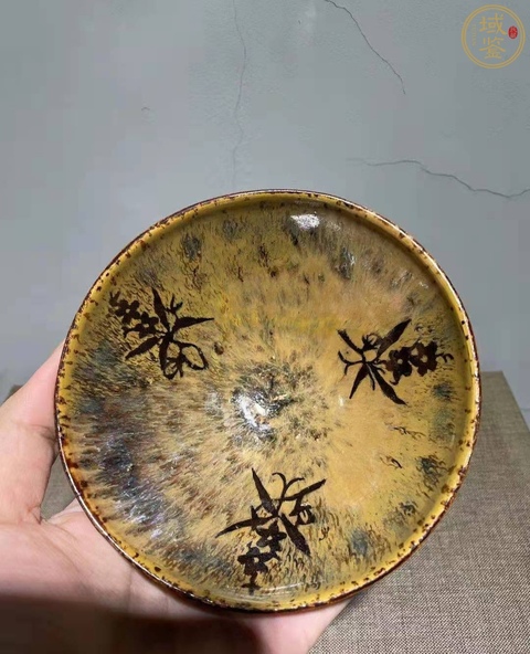 古玩陶瓷吉州窯剪紙貼花盞真品鑒賞圖