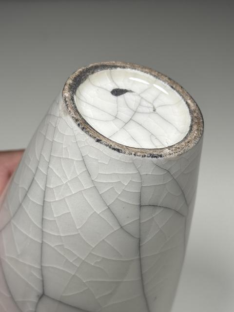 古玩陶瓷清中期 仿定窯瓶真品鑒賞圖
