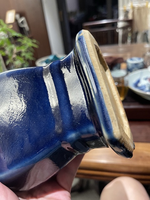 古玩陶瓷霽藍釉六方瓶真品鑒賞圖