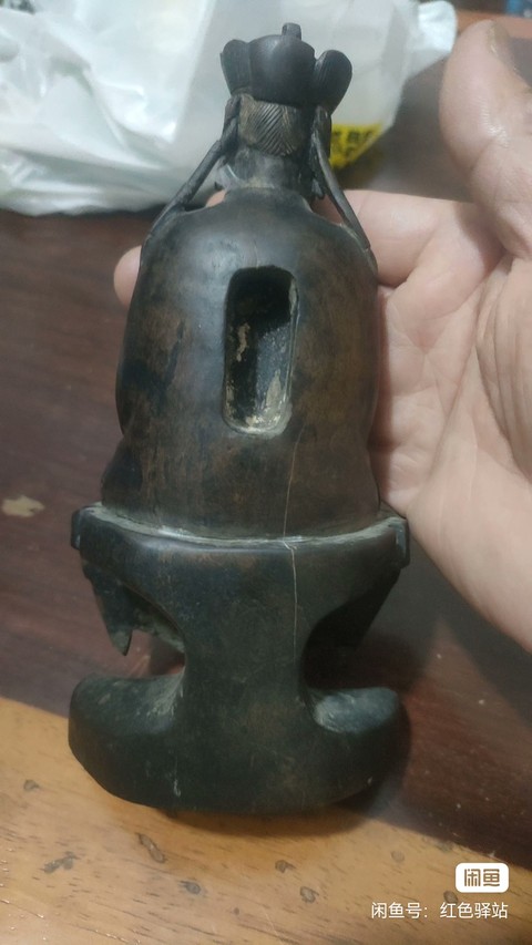 古玩雜項木雕裙式褝定觀音真品鑒賞圖