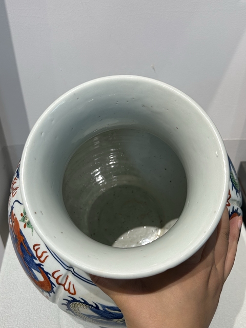古玩陶瓷青花五彩龍紋花口尊真品鑒賞圖