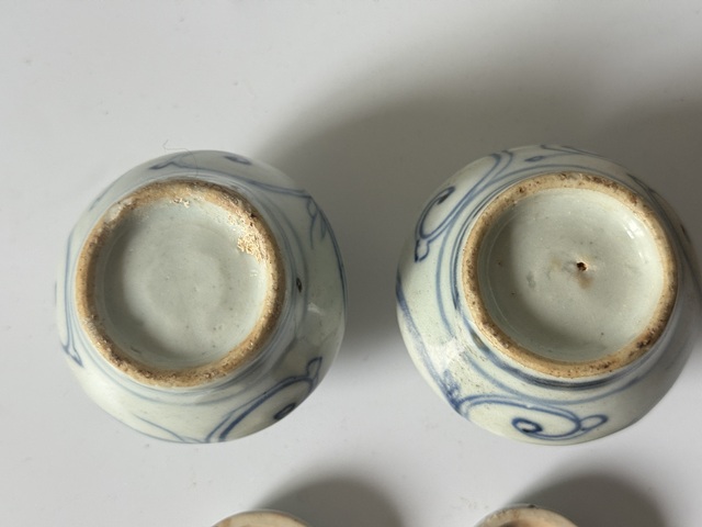 古玩陶瓷晚明淡描青花蓋罐真品鑒賞圖