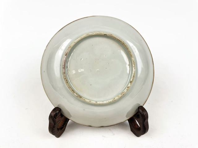 古玩陶瓷清雍正·粉彩桃紋紫金釉盤拍賣，當前價格118元