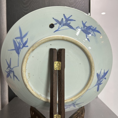 古玩陶瓷青花冰梅圖盤真品鑒賞圖
