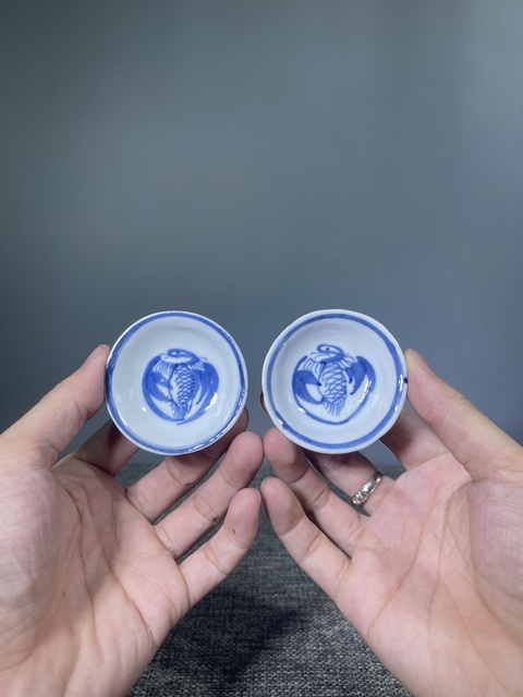 古玩陶瓷青花團(tuán)鶴紋碟真品鑒賞圖