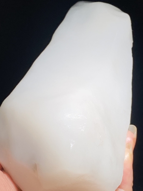 古玩玉器天然金絲玉料拍賣，當前價格9988元