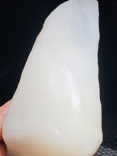 古玩玉器天然金絲玉料拍賣，當前價格9988元