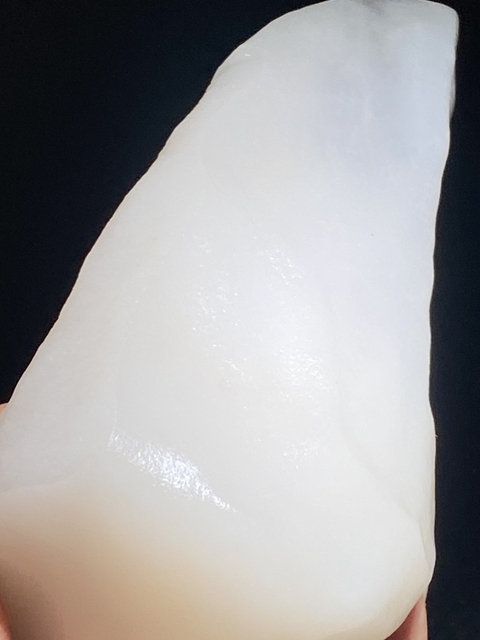 古玩玉器天然金絲玉料拍賣，當前價格9988元