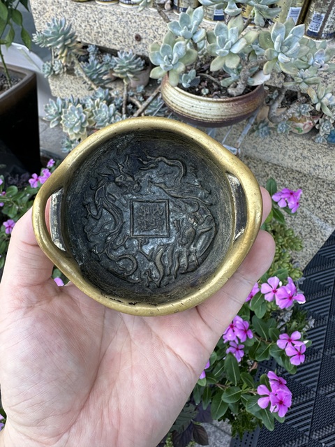 古玩銅器爐子真品鑒賞圖