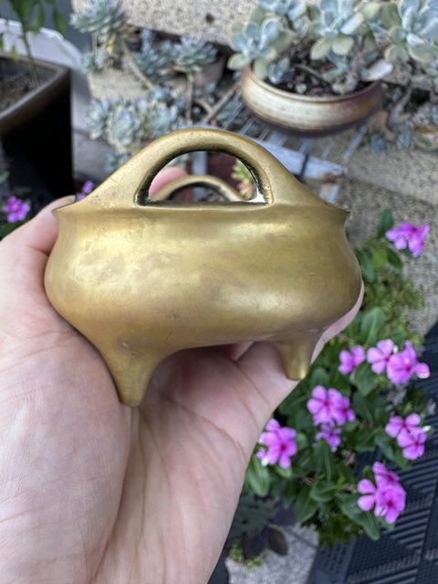 古玩銅器爐子真品鑒賞圖
