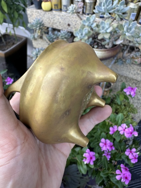 古玩銅器爐子真品鑒賞圖