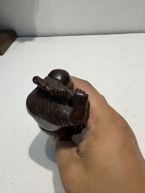 古玩雜項木雕人物擺件真品鑒賞圖