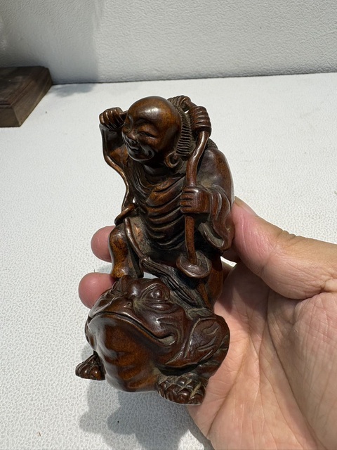 古玩雜項木雕人物擺件真品鑒賞圖