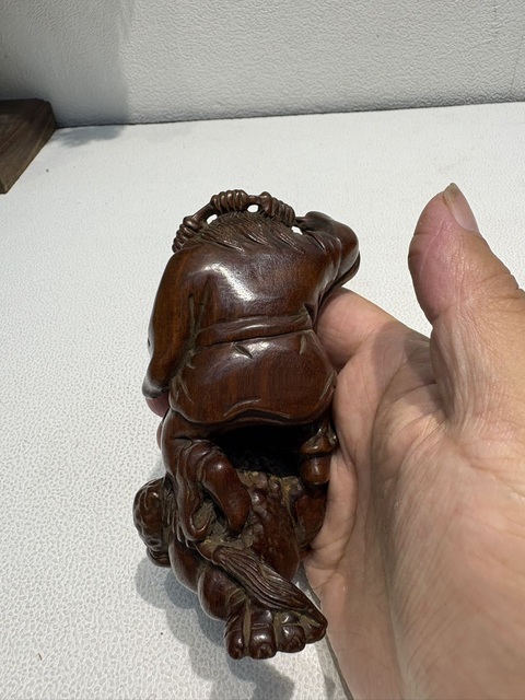 古玩雜項木雕人物擺件真品鑒賞圖