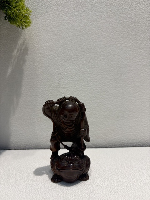 古玩雜項木雕人物擺件真品鑒賞圖