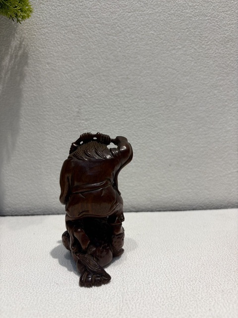 古玩雜項木雕人物擺件真品鑒賞圖