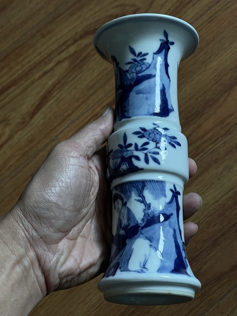 古玩陶瓷青花人物故事紋花觚真品鑒賞圖