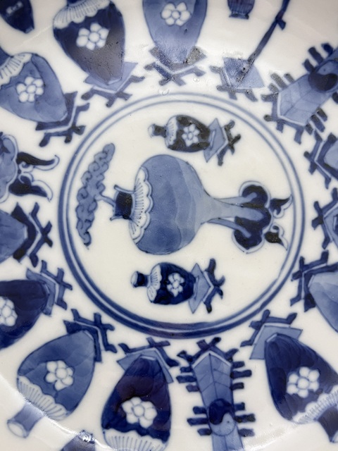 古玩陶瓷清光緒 青花博古紋盤真品鑒賞圖