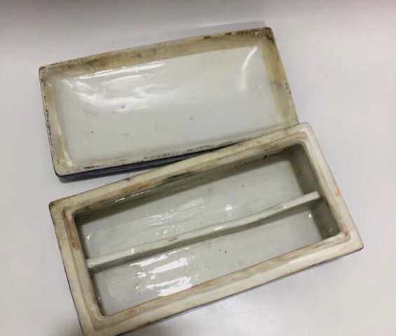 古玩陶瓷蓮池游禽滿池嬌蓋盒真品鑒賞圖