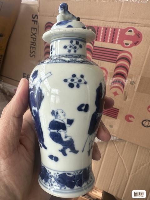 古玩陶瓷青花市井人物雞腿瓶真品鑒賞圖
