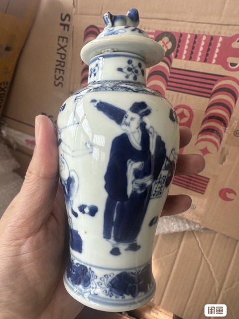 古玩陶瓷青花市井人物雞腿瓶真品鑒賞圖