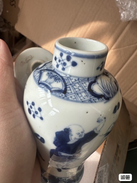 古玩陶瓷青花市井人物雞腿瓶真品鑒賞圖
