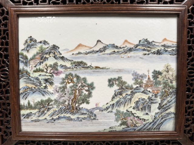 古玩陶瓷粉彩山水人物紋瓷板真品鑒賞圖