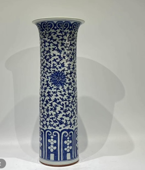 古玩陶瓷花卉紋青花花觚真品鑒賞圖