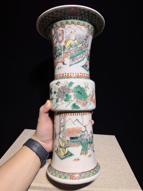 古玩陶瓷人物紋五彩花觚真品鑒賞圖