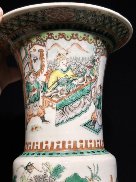 古玩陶瓷人物紋五彩花觚真品鑒賞圖