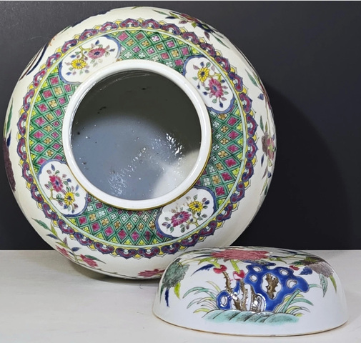 古玩陶瓷粉彩雉雞牡丹圖茶葉罐真品鑒賞圖