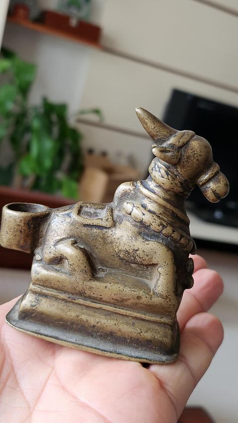 古玩銅器銅牛真品鑒賞圖