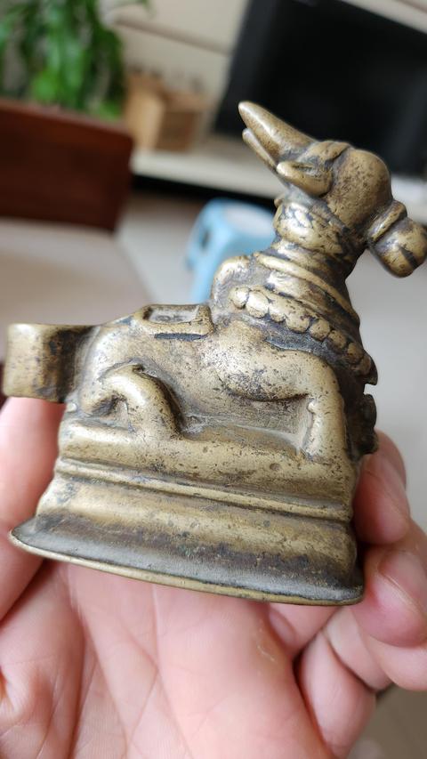 古玩銅器銅牛真品鑒賞圖