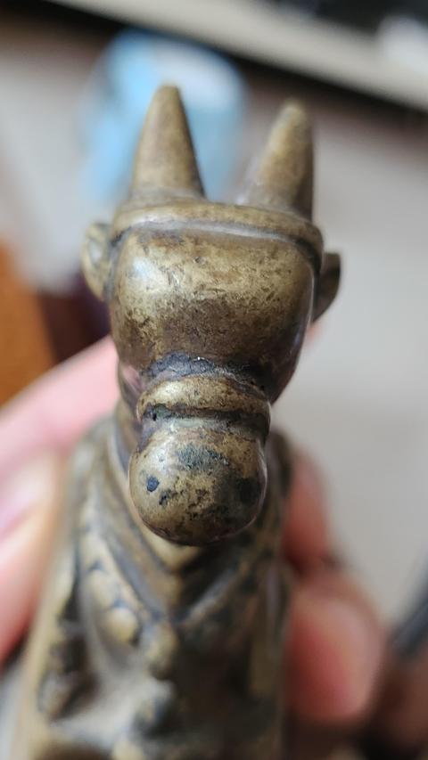 古玩銅器銅牛真品鑒賞圖