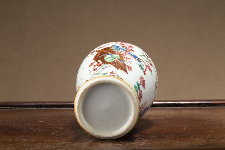 古玩陶瓷清雍正·粉彩博古花卉紋蓋瓶真品鑒賞圖