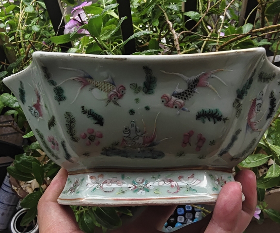 古玩陶瓷晚清豆青細路粉彩金玉滿堂紋貢碗真品鑒賞圖