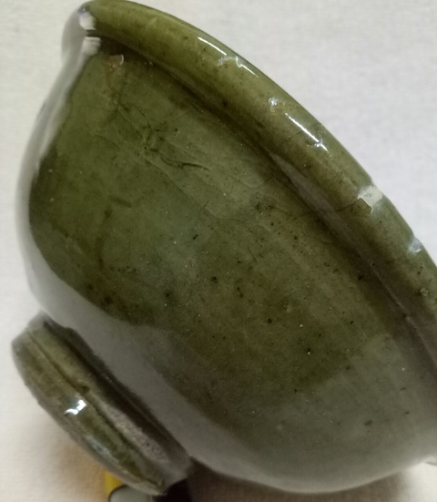 古玩陶瓷龍泉窯青釉唇口圈足澀圈碗真品鑒賞圖