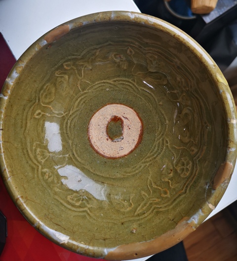 古玩陶瓷龍泉窯青釉唇口圈足澀圈碗真品鑒賞圖