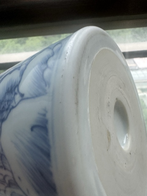 古玩陶瓷人物山水青花筆筒真品鑒賞圖