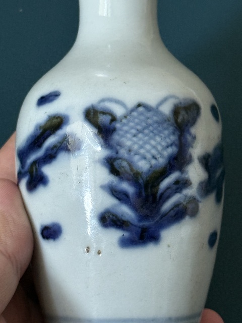 古玩陶瓷博古圖青花瓶真品鑒賞圖
