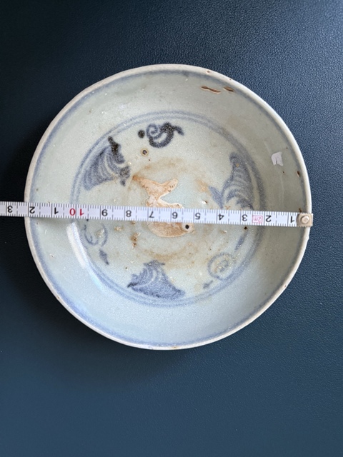 古玩陶瓷明正德青花露胎魚藻紋臥足盤真品鑒賞圖