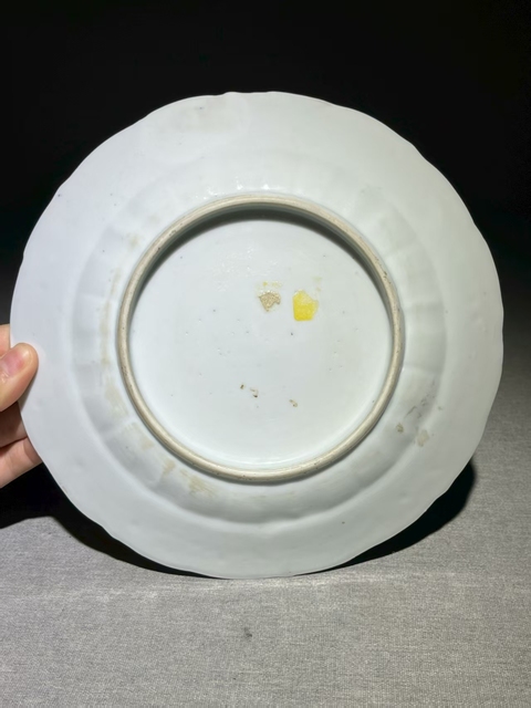 古玩陶瓷五彩提籃盤真品鑒賞圖