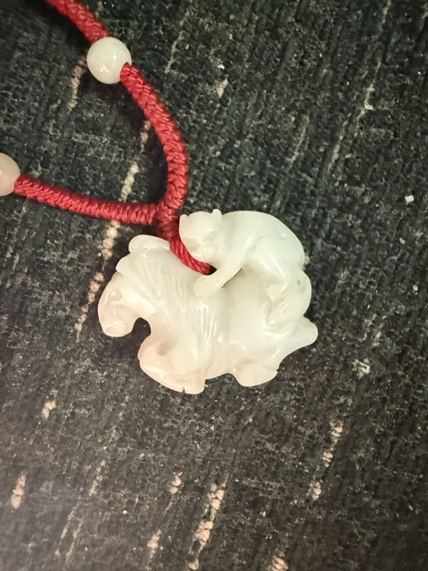 古玩玉器和田玉馬上封侯真品鑒賞圖